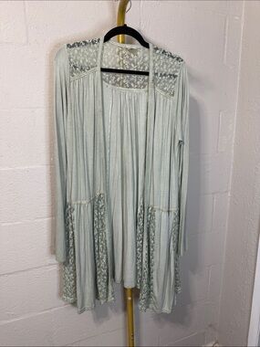 POL Light Sage Lace-Trim Open Cardigan